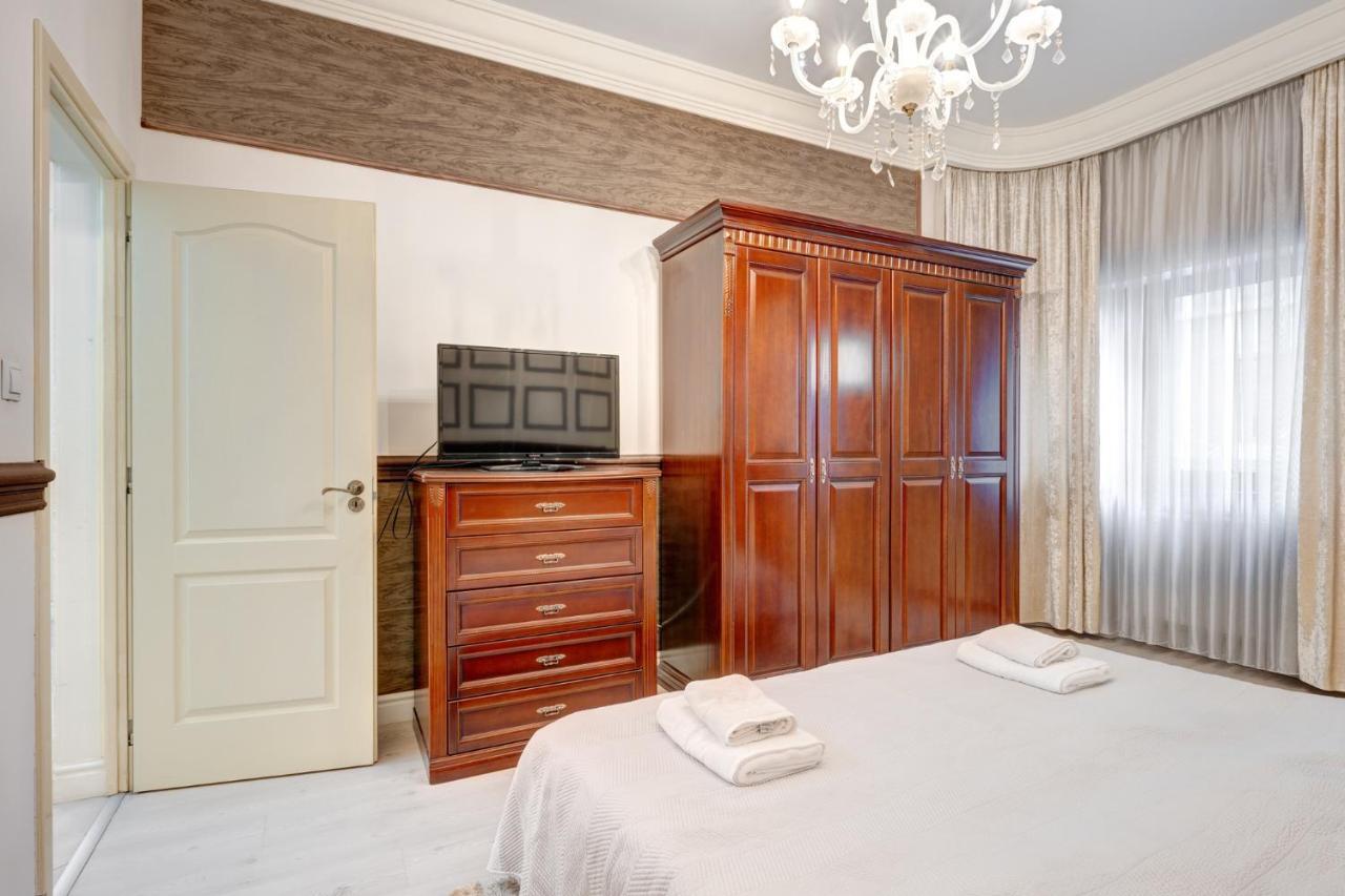 Beautiful 2Bedflatcismigiu Lejlighed Bukarest Eksteriør billede