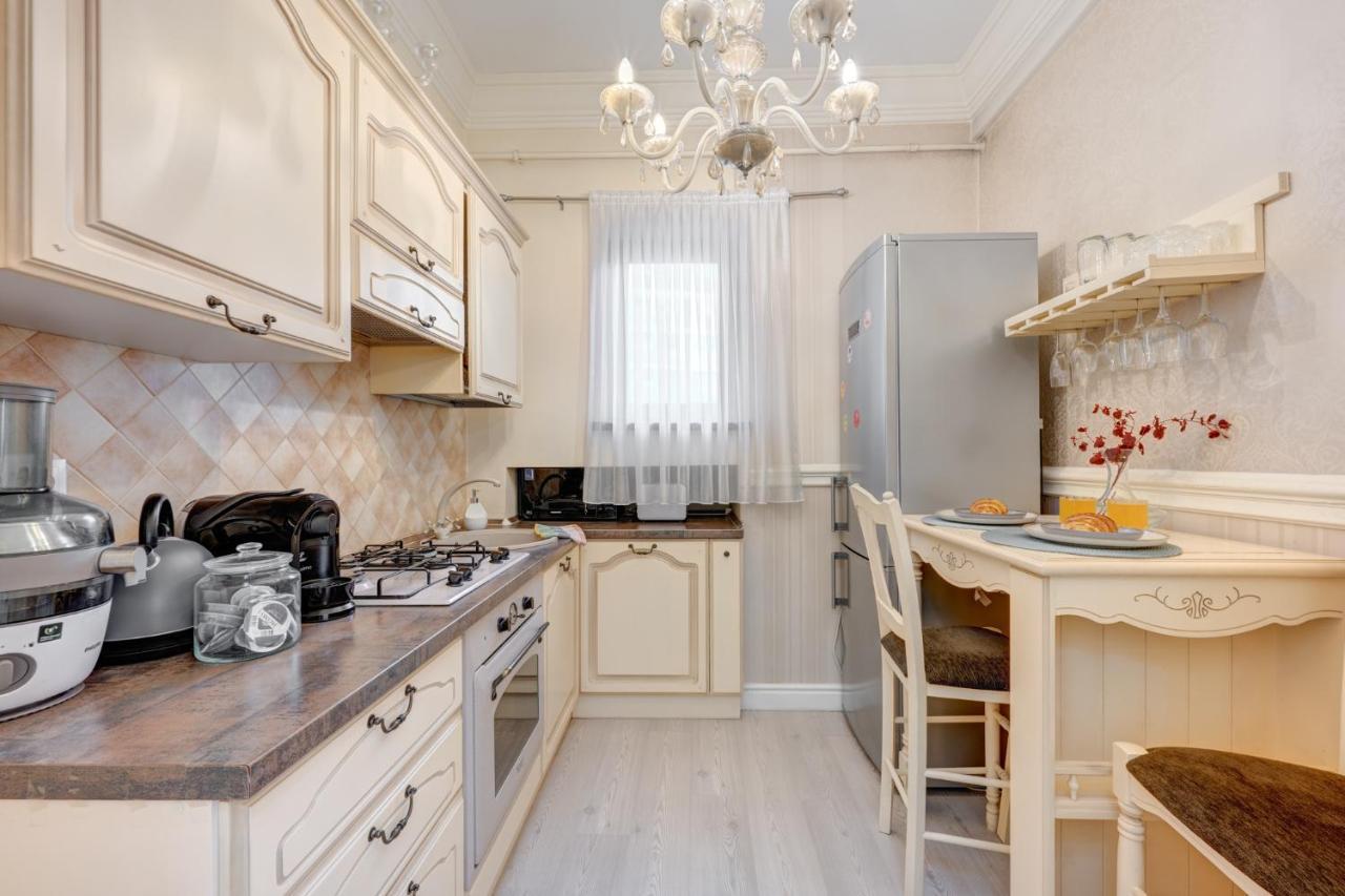 Beautiful 2Bedflatcismigiu Lejlighed Bukarest Eksteriør billede